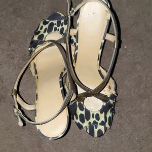 Leopard Print Strappy Open Toe Heel